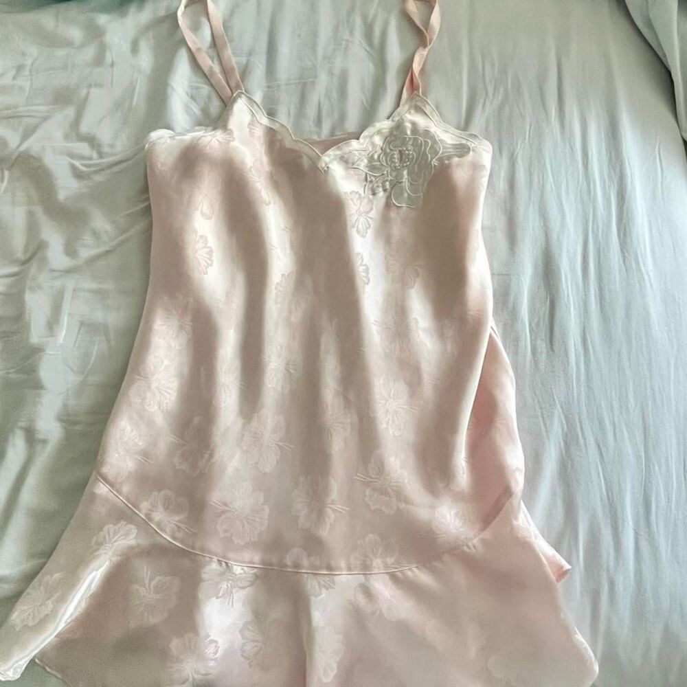 vintage 80s victoria's secret satin nighty